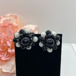Vintage HONG KONG stamped black & white clip earrings